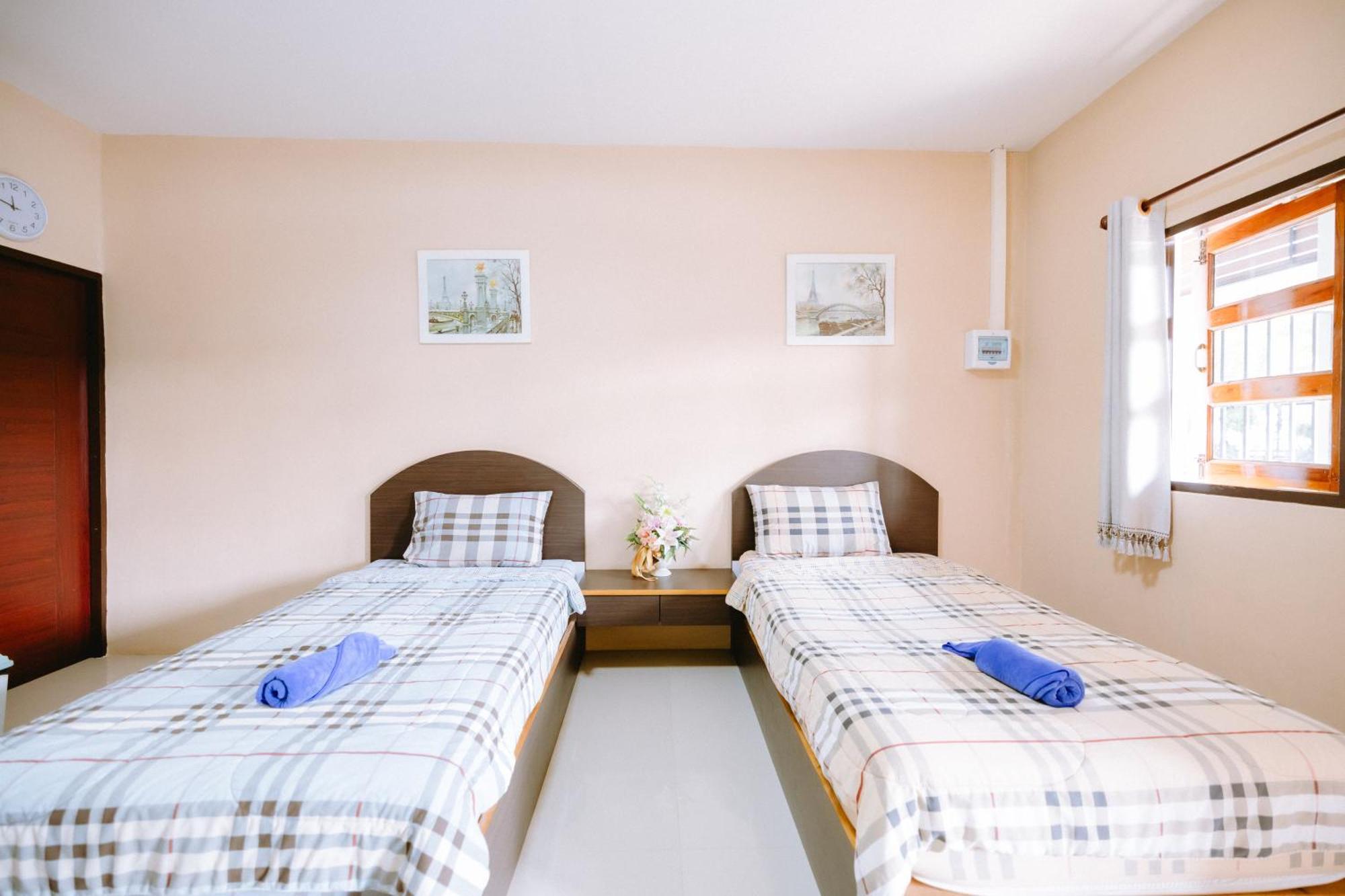 Peeranon Resort ناخون نايوك المظهر الخارجي الصورة