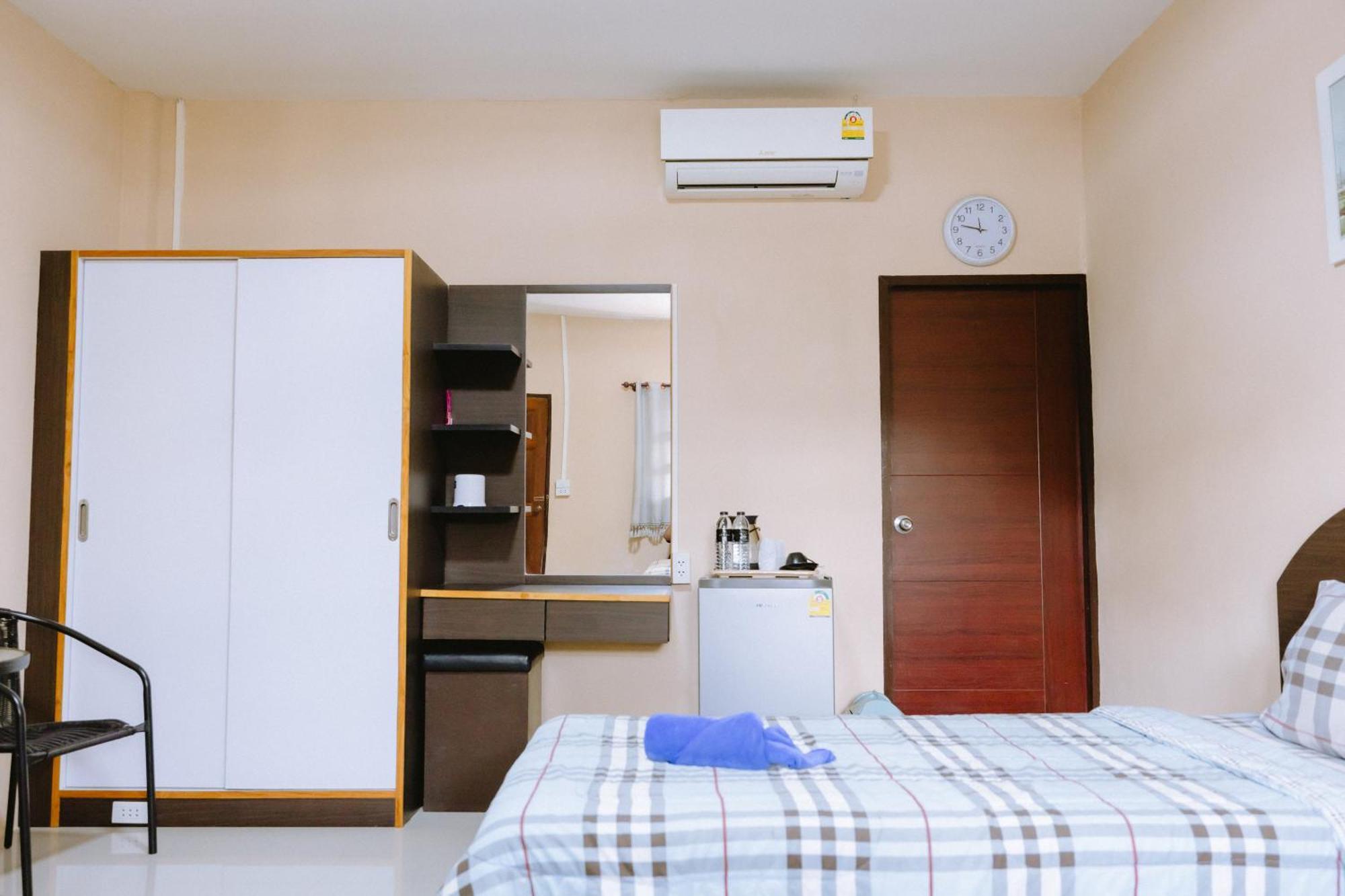 Peeranon Resort ناخون نايوك المظهر الخارجي الصورة